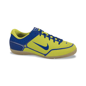 nike indoor soccer shoes youth