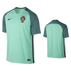 Nike Portugal Soccer Jersey (Away 2016/17) @ SoccerEvolution.com