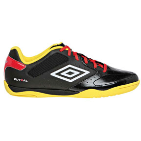 umbro indoor soccer shoes