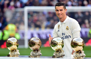 Cristiano Ronaldo CR7 2017 Ballon d'Or