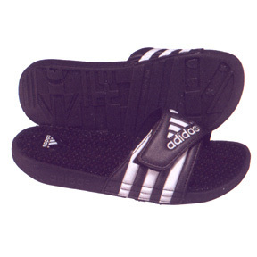 adidas Womens adiSSAGE Soccer Sandal / Slide (Black/White)