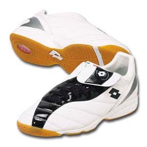 Lotto Duel II Indoor Soccer Shoes (White/Black)