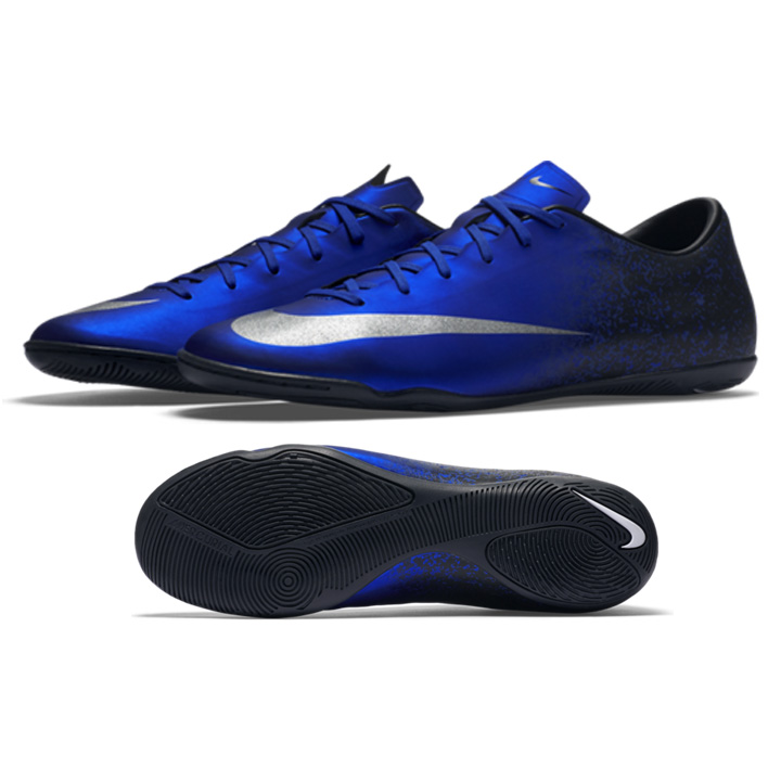 Nike Mercurial VaporX 12 Club CR7 TF 7.5 m . Amazon.com