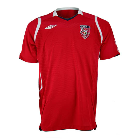 Umbro Norway Soccer Jersey (Home 2008/09) @ SoccerEvolution.com Soccer ...